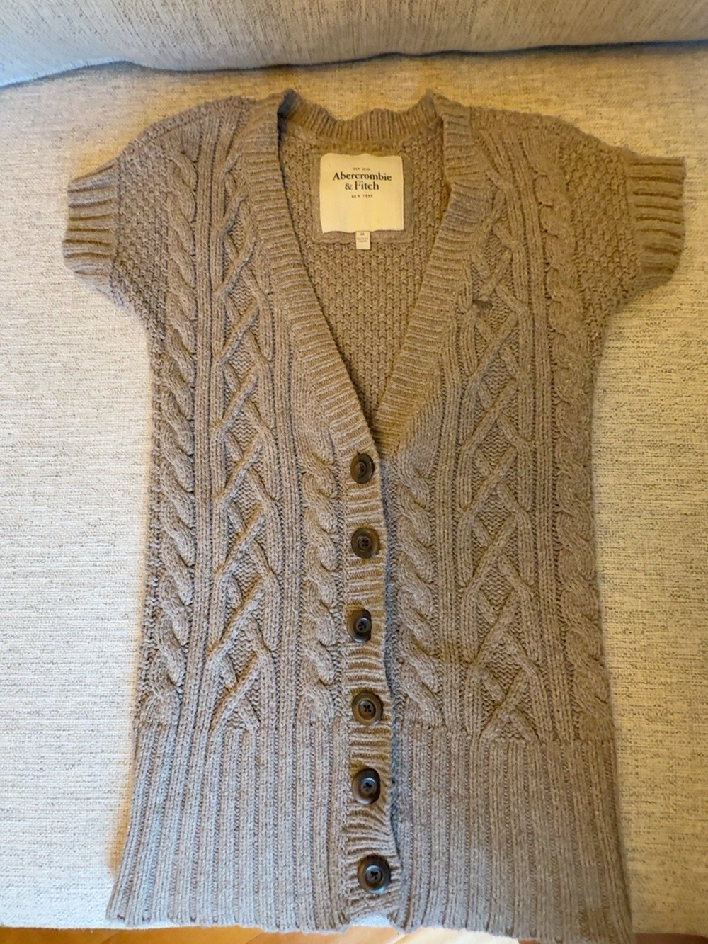 Abercrombie & Fitch Taupe Cable‑Knit Short‑Sleeve Cardigan